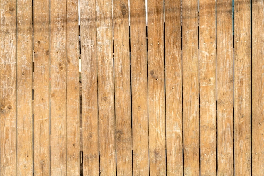 3 Common Fence Problems That Require Repairs